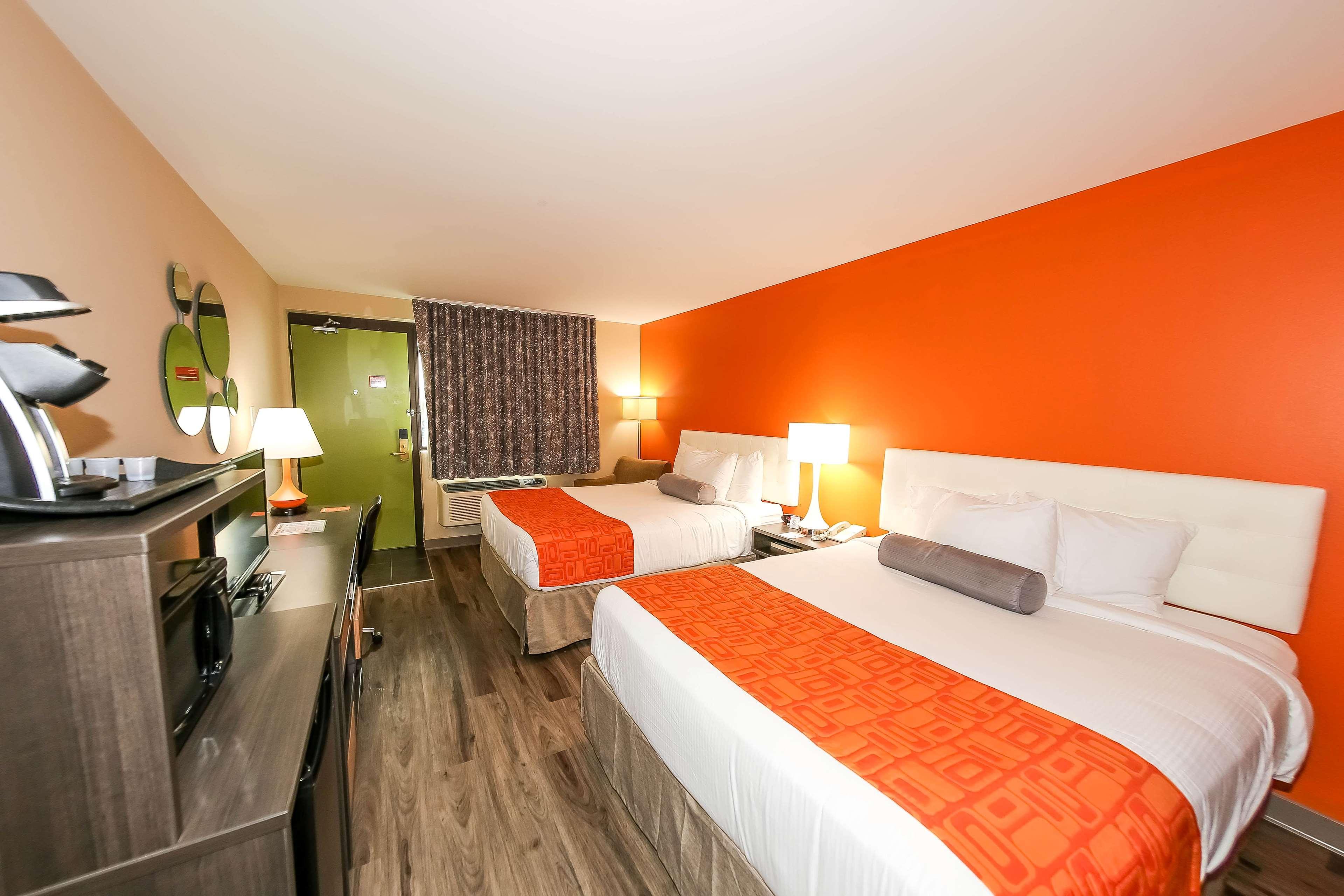 Howard Johnson By Wyndham Winnipeg West Eksteriør bilde