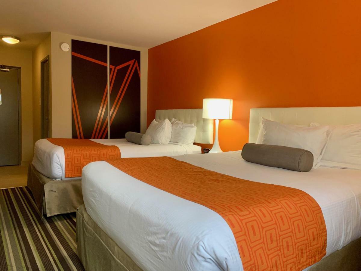 Howard Johnson By Wyndham Winnipeg West Eksteriør bilde