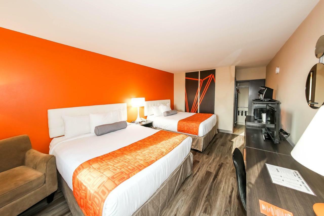 Howard Johnson By Wyndham Winnipeg West Eksteriør bilde
